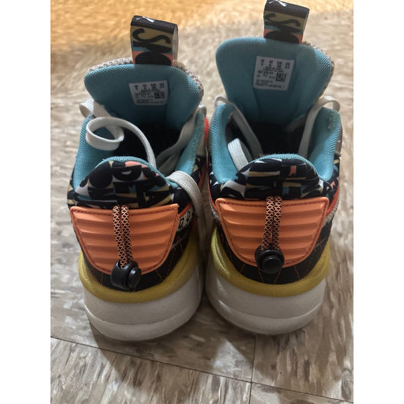 Puma - Picture 7 of 7